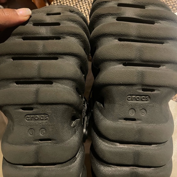 Echo Crocs - Picture 5 of 5